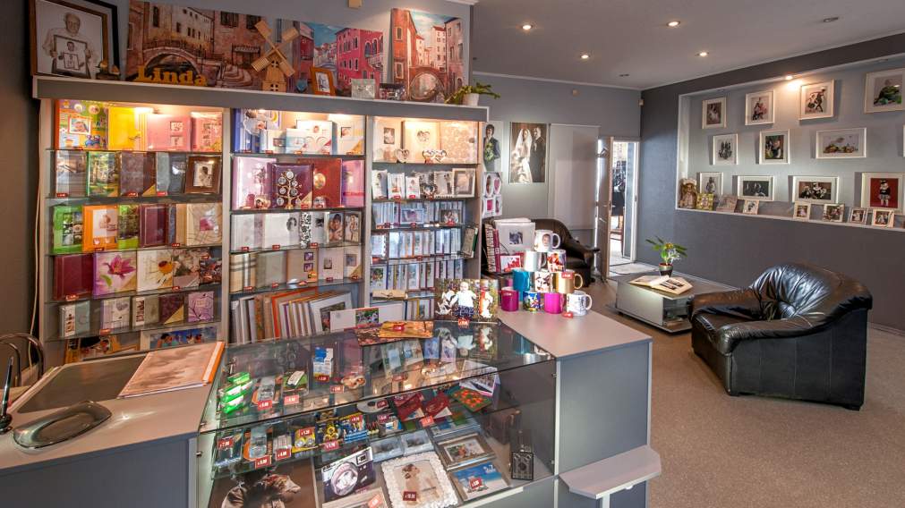 Photo albums and frames